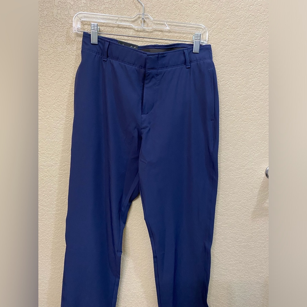 Under armor women’s straight leg pants